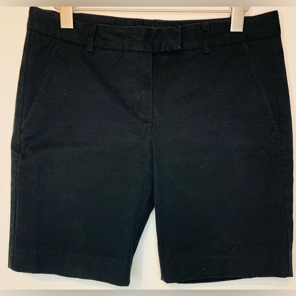 Theory Tailored Cotton Bermuda Shorts In Black SZ 6! - Picture 3 of 6